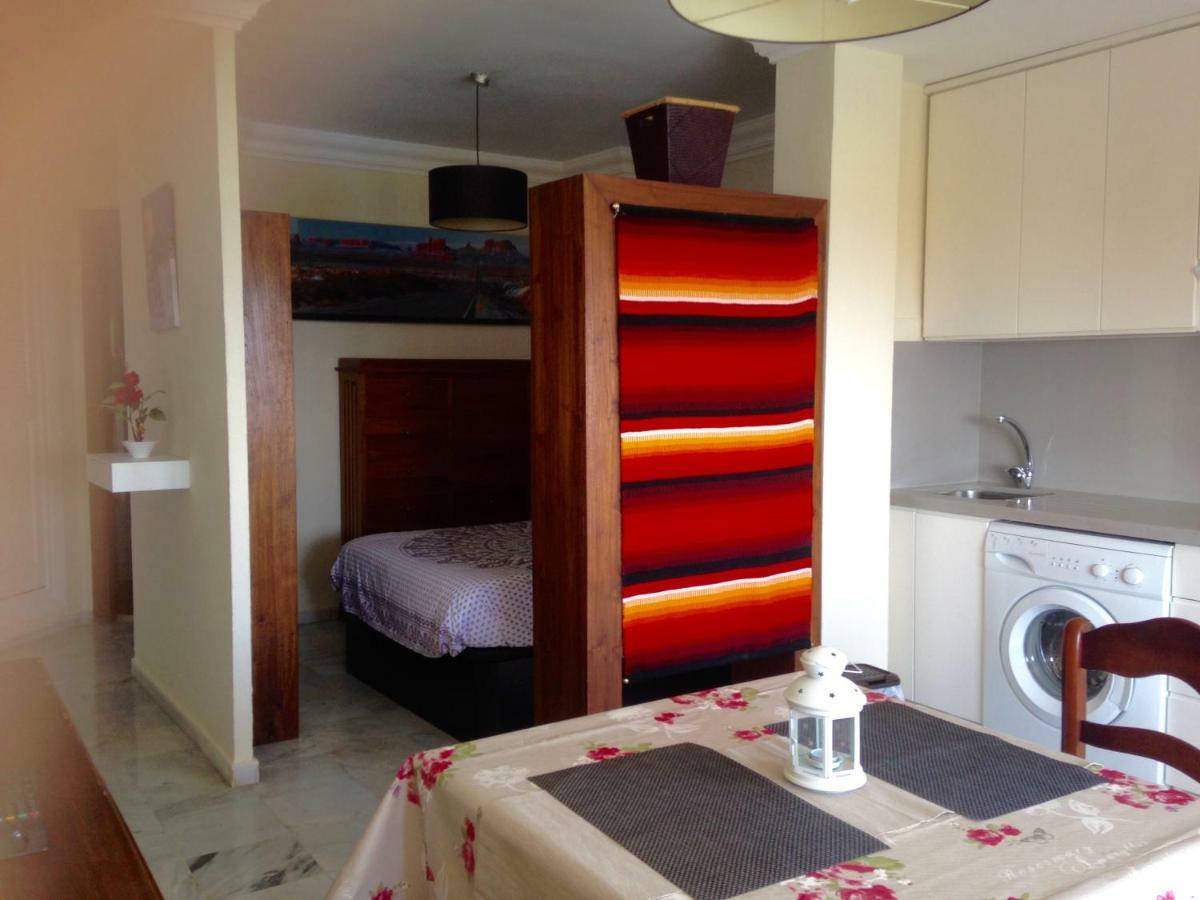 Apartamentos Vista A Tres Continentes La Línea de la Concepción Εξωτερικό φωτογραφία